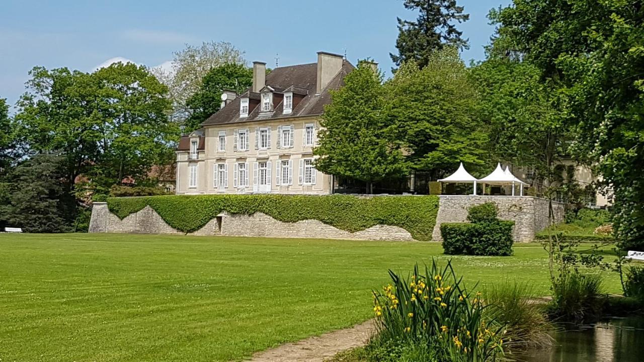 Chateau De Rigny Menthon-Saint-Bernard Exterior photo